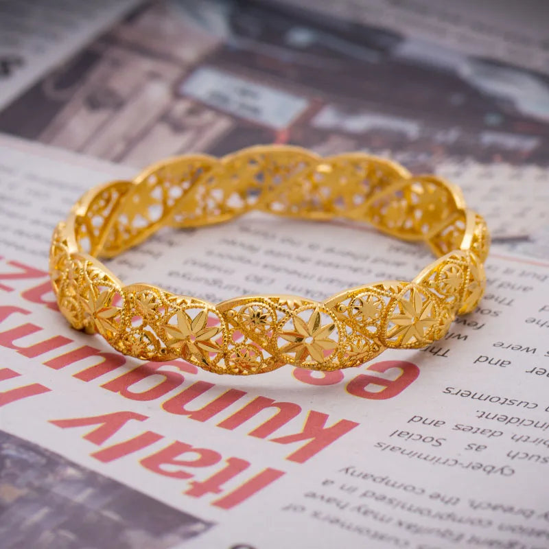 Baby Bangles Gold Color Arab Flower  Bangle for 4-9 years Baby Kids Children Middle Eastern Gifts Baby Bracelet Jewelry Gift