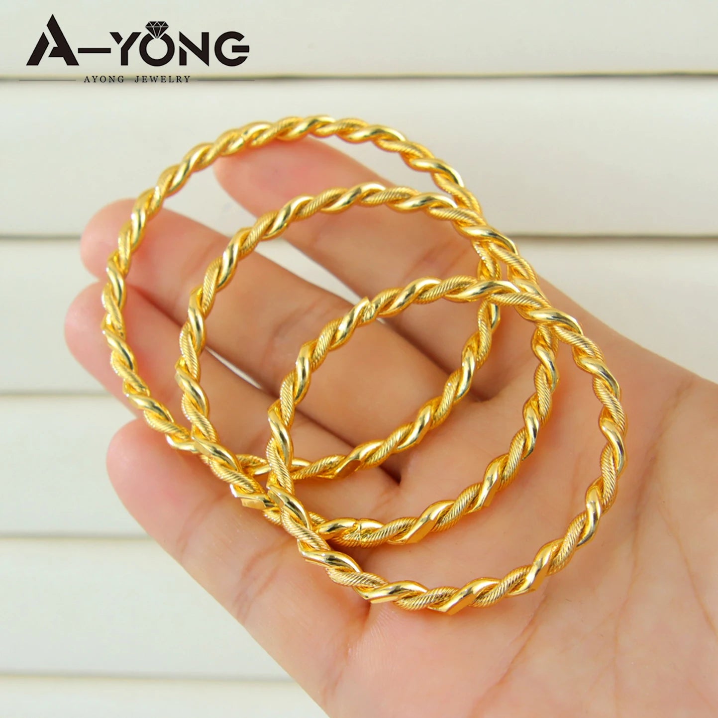 Dubai Fashion Kid's Bangles 21k Gold Plated Turkish Simple Baby Twist Bracelet Arabic Muslim Children Daily Party Jewelry